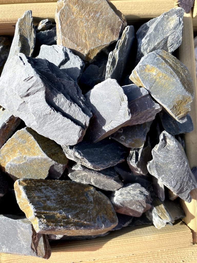 Blue Slate Chippings - 40mm