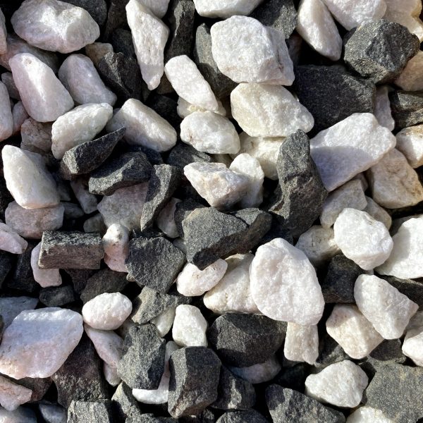 Panda Black & White Stone Chippings