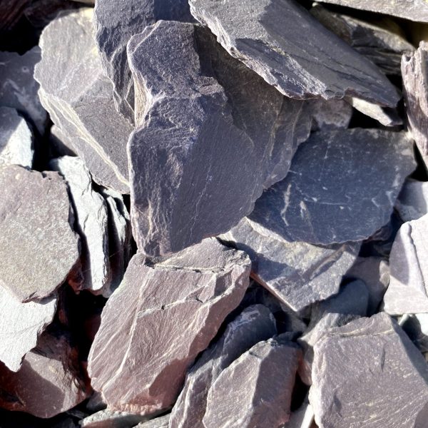 Plum Slate Chippings - 20mm